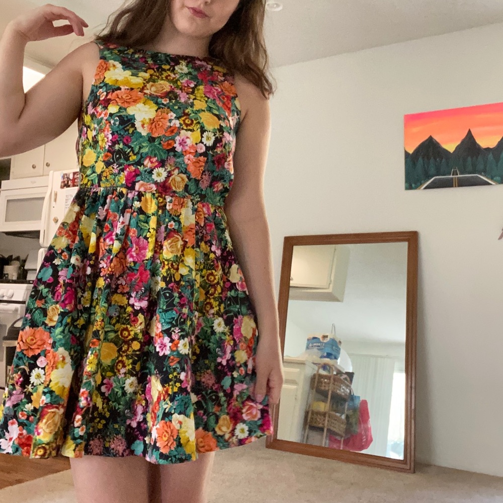 Floral, low back mini dress